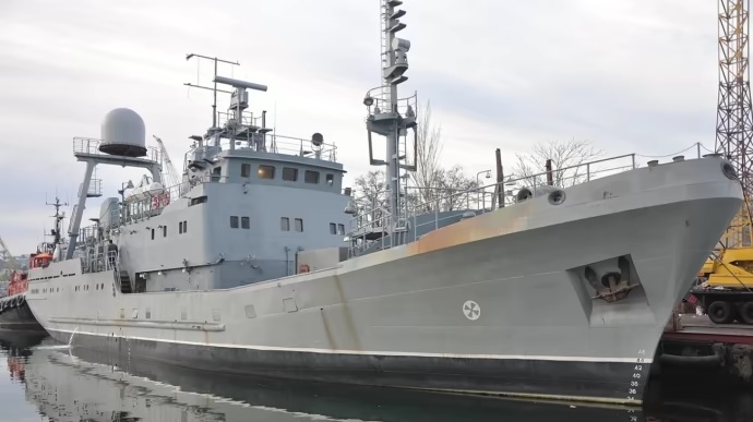 Росіяни вразили корабель ВМС "Сімферополь", один член екіпажу загинув