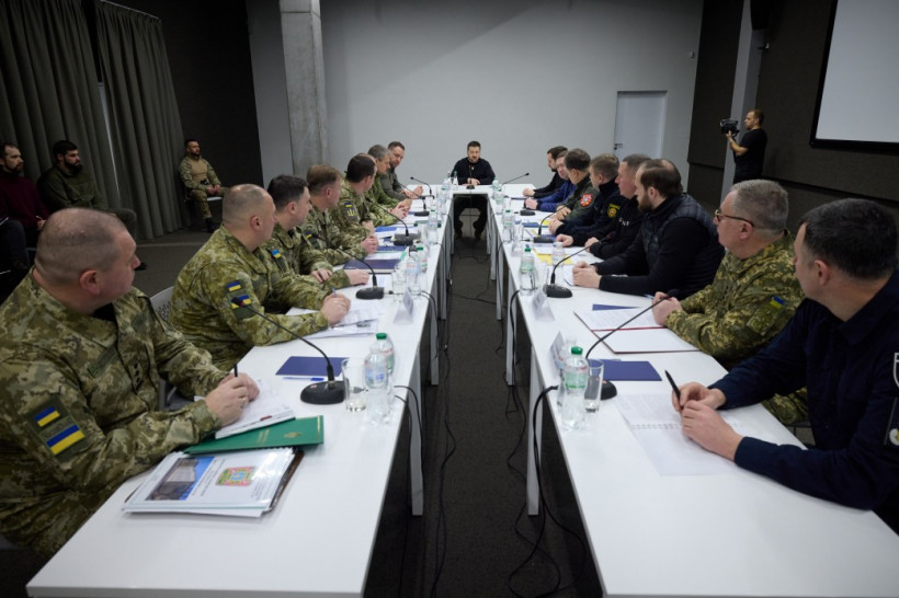 Зеленський приїхав до Львова перевірити ситуацію на кордоні з Білорусією Зеленський приїхав до Львова перевірити ситуацію на кордоні з Білорусією