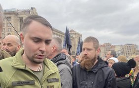 Україна прощається з "Да Вінчі": Зеленський з прем’єром Фінляндії вшанували памʼять героя (фото, відео) Україна прощається з "Да Вінчі": Зеленський з прем’єром Фінляндії вшанували памʼять героя (фото, відео)