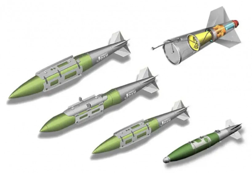ЗСУ отримали високоточні бомби JDAM-ER (відео) ЗСУ отримали високоточні бомби JDAM-ER (відео)