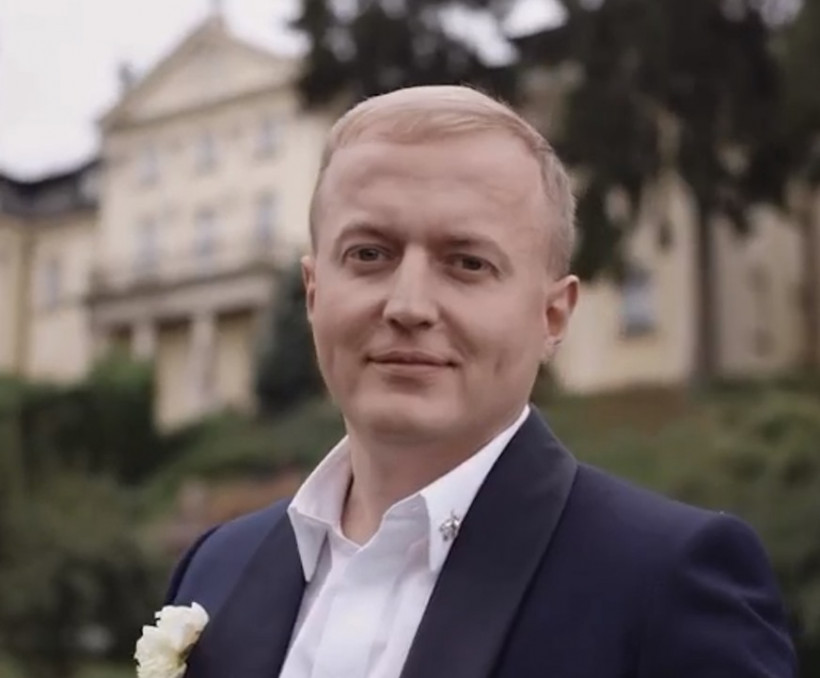 "Питання статків їхньої родини": у ДБР прокоментували скандальне весілля екс-силовиків у Львові (відео) "Питання статків їхньої родини": у ДБР прокоментували скандальне весілля екс-силовиків у Львові (відео)