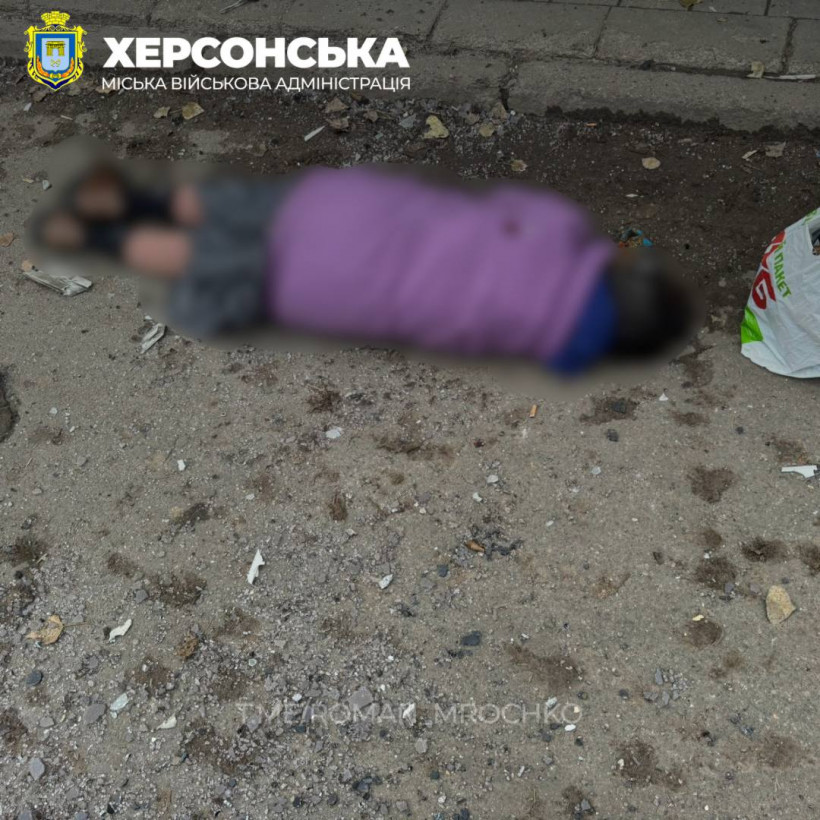 Росіяни вдарили по Херсону: пошкоджені будинки та лікарні, є жертви (фото, відео)