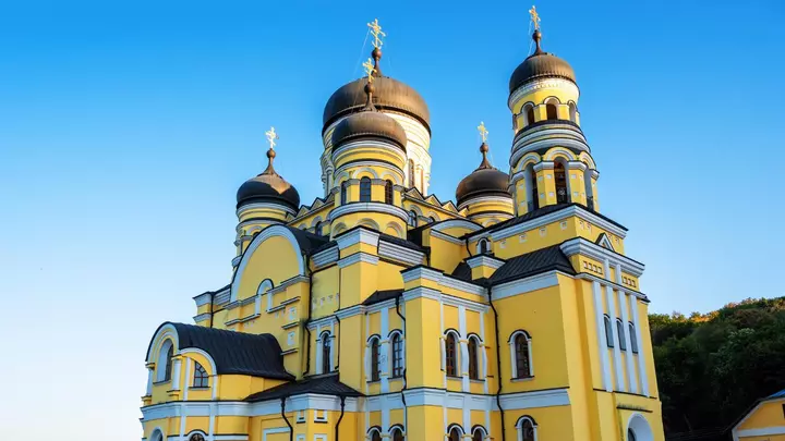Что означает сон о церкви