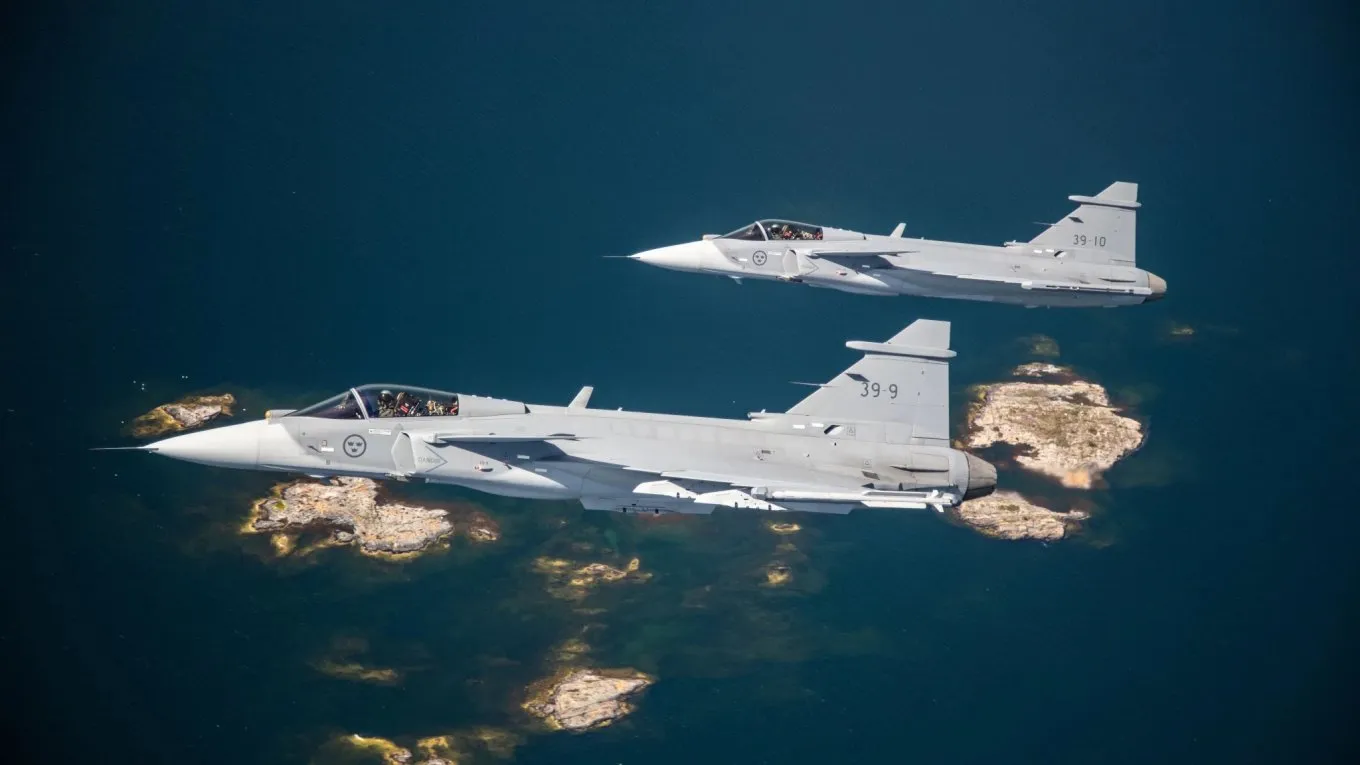 Когда Украина получит истребители Gripen (SAAB JAS 39): сроки поставки, стоимость и характеристики самолетов от Швеции