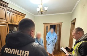 Схеми на сотні мільйонів гривень: Нацполіція проводить обшуки у медзакладах по всій Україні