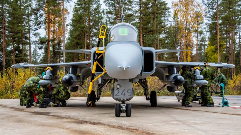 Україна отримає шведські винищувачі Gripen з ракетами Meteor: як зміниться поле бою Україна отримає шведські винищувачі Gripen з ракетами Meteor: як зміниться поле бою