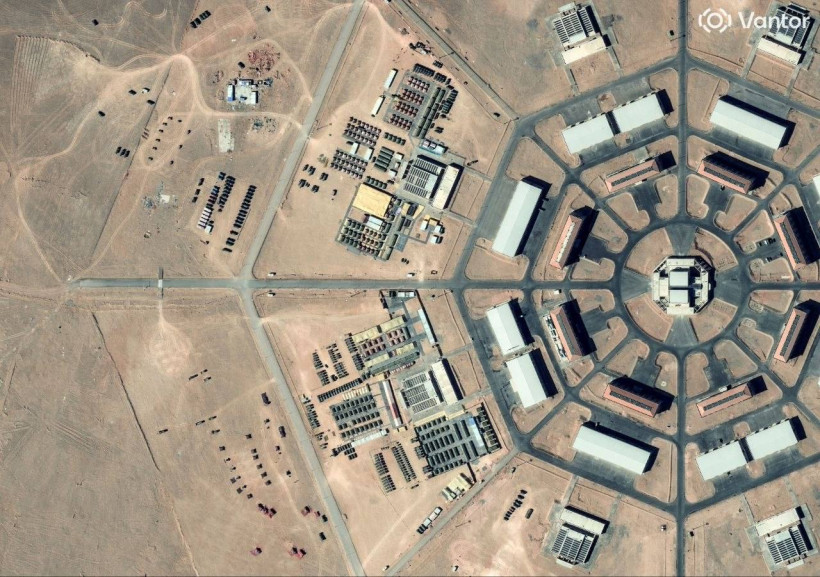 Китай будує у пустелі ракетний комплекс поряд з ядерними шахтами - Reuters Китай будує у пустелі ракетний комплекс поряд з ядерними шахтами - Reuters