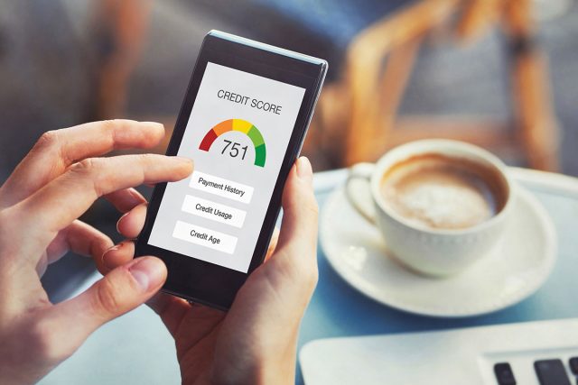 Как улучшить кредитную историю - CreditScore_GettyImages-1411250722