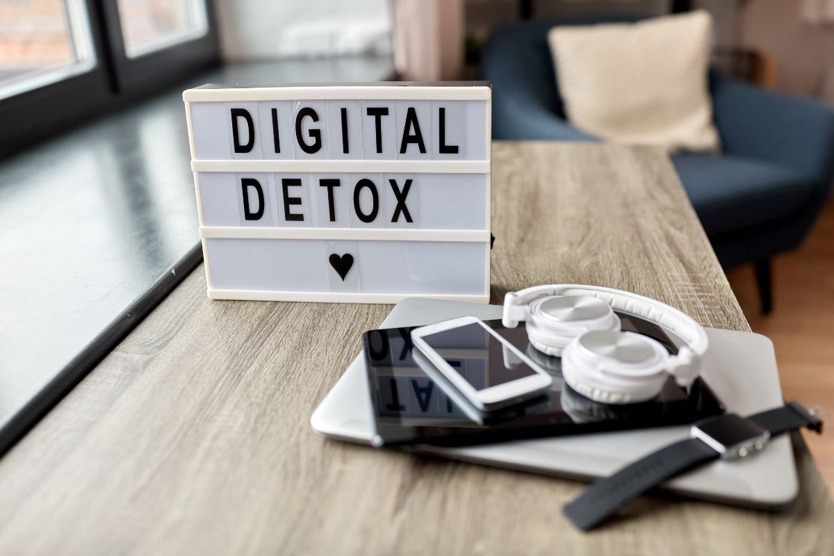 Цифровой детокс - digital-detox-reclaim-focus