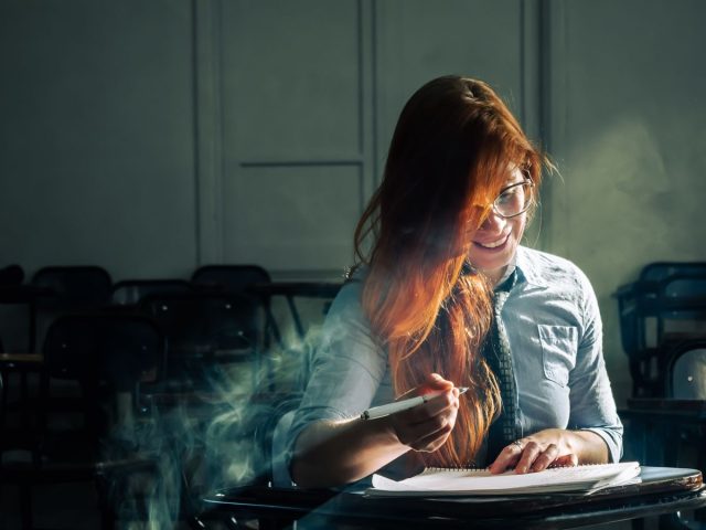 Как работает эффект дежавю - pexels-kari-alfonso-2151442665-37865723
