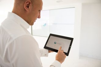Почему возникает цифровая усталость - pexels-quintessence-uk-400571020-14850053
