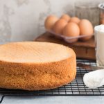 Как сделать высокий и воздушный бисквит - biskvit-na-kipyatke3 (1)