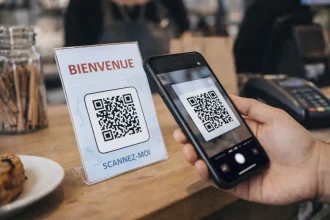Почему QR-коды стали такими популярными - le-qr-code-nest-plus-une-mode-il-transforme-durablement-les-usages.B8O3_o3N_ZBJUUR