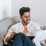 Как самообразование помогает строить карьеру - pexels-michael-burrows-7128997