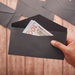 Как не тратить отложенные деньги - pexels-towfiqu-barbhuiya-3440682-11327902