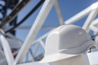 Почему в Украине не хватает работников