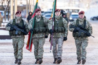 В Литве могут запретить выезд военнообязанным