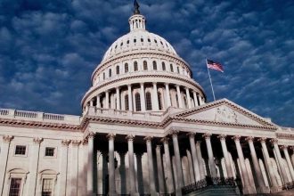США рассматривают смягчение санкций против «теневого флота»