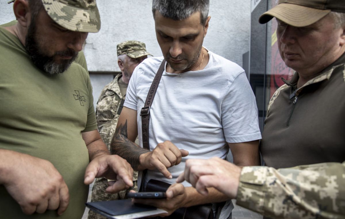 Новые правила бронирования в Украине