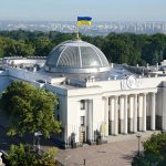 Льготы за вредную работу и права беременных: что меняет новый закон