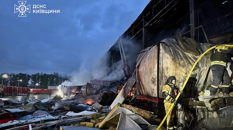 У Жулянах знищений найсучасніший термінал "Нової пошти"