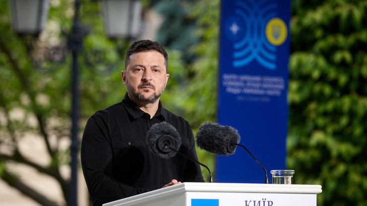 "Досить війни, я пропоную вам зустріч": Зеленський написав відкритий лист путіну