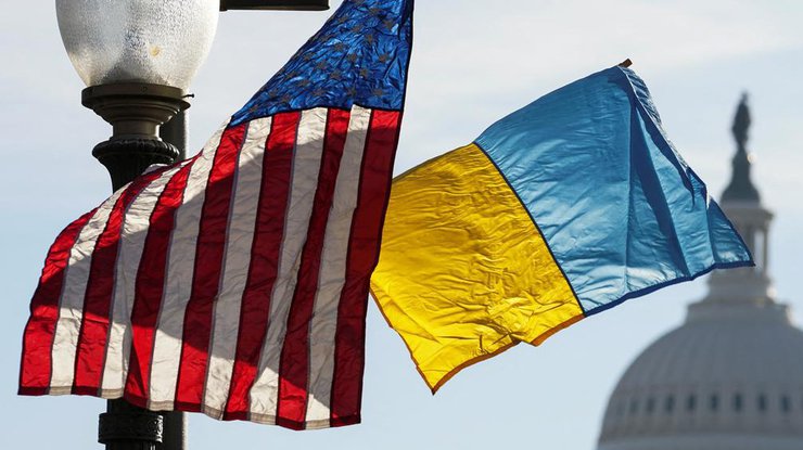 США можуть дозволити імпорт української зброї: рф залишиться у "чорному списку" &mdash; посол