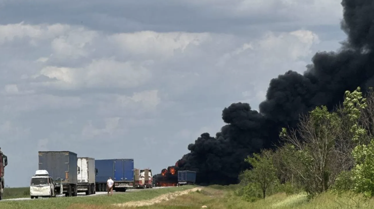У Криму ні окупантам, ні цивільним не вистачає бензину: що відомо