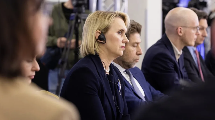 Адміністрація Трампа не пояснила навіть своєму послу, чому зупиняла військову допомогу Україні